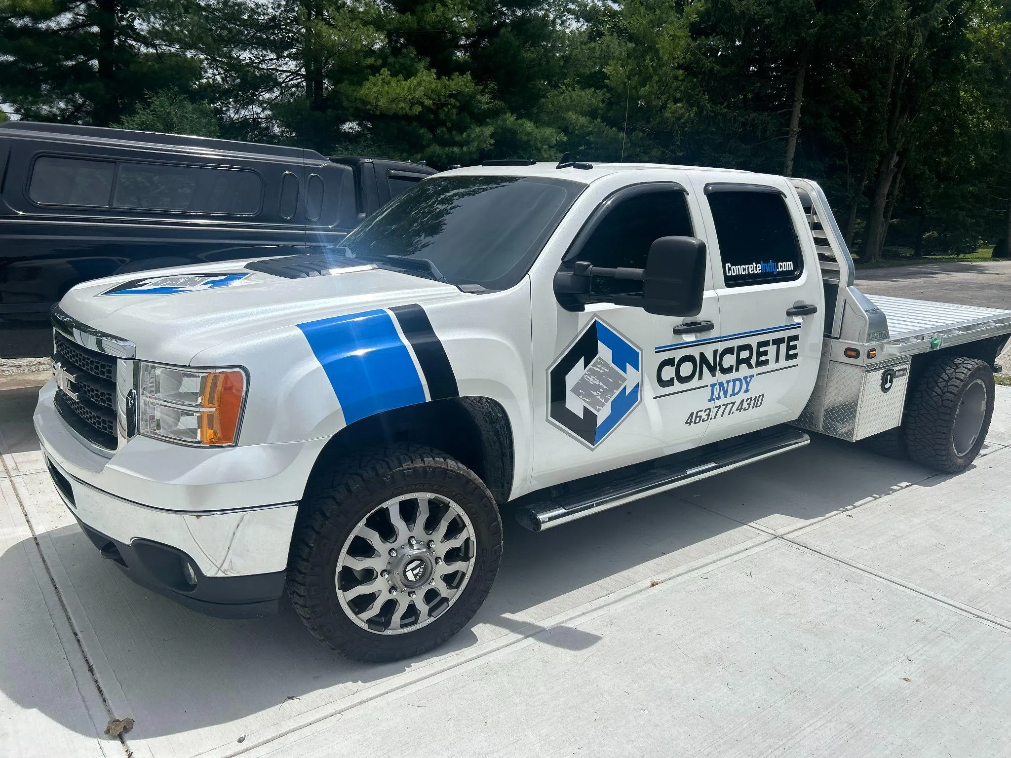 Concrete Indy leadership and crew working on a project in Central Indiana