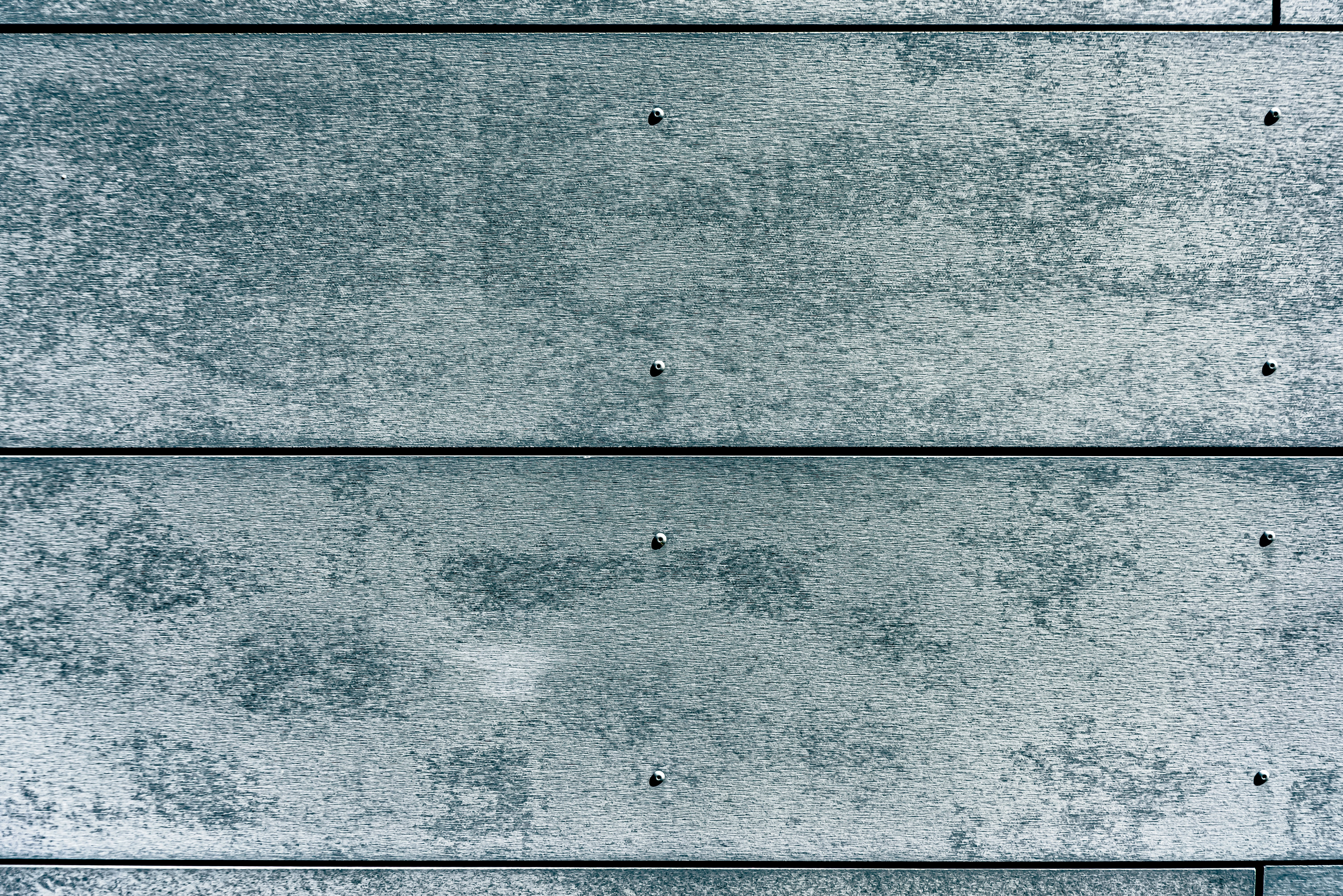 Spray-texture pool deck finish