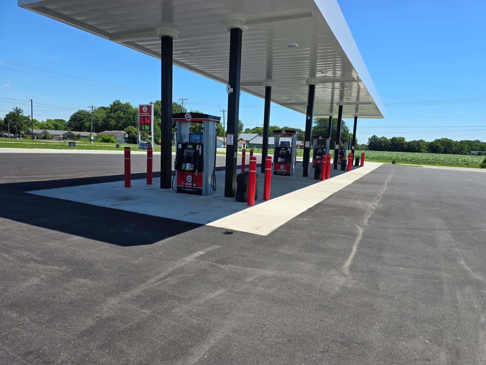 Epoxy floor coating in warehouse facility in Central Indiana